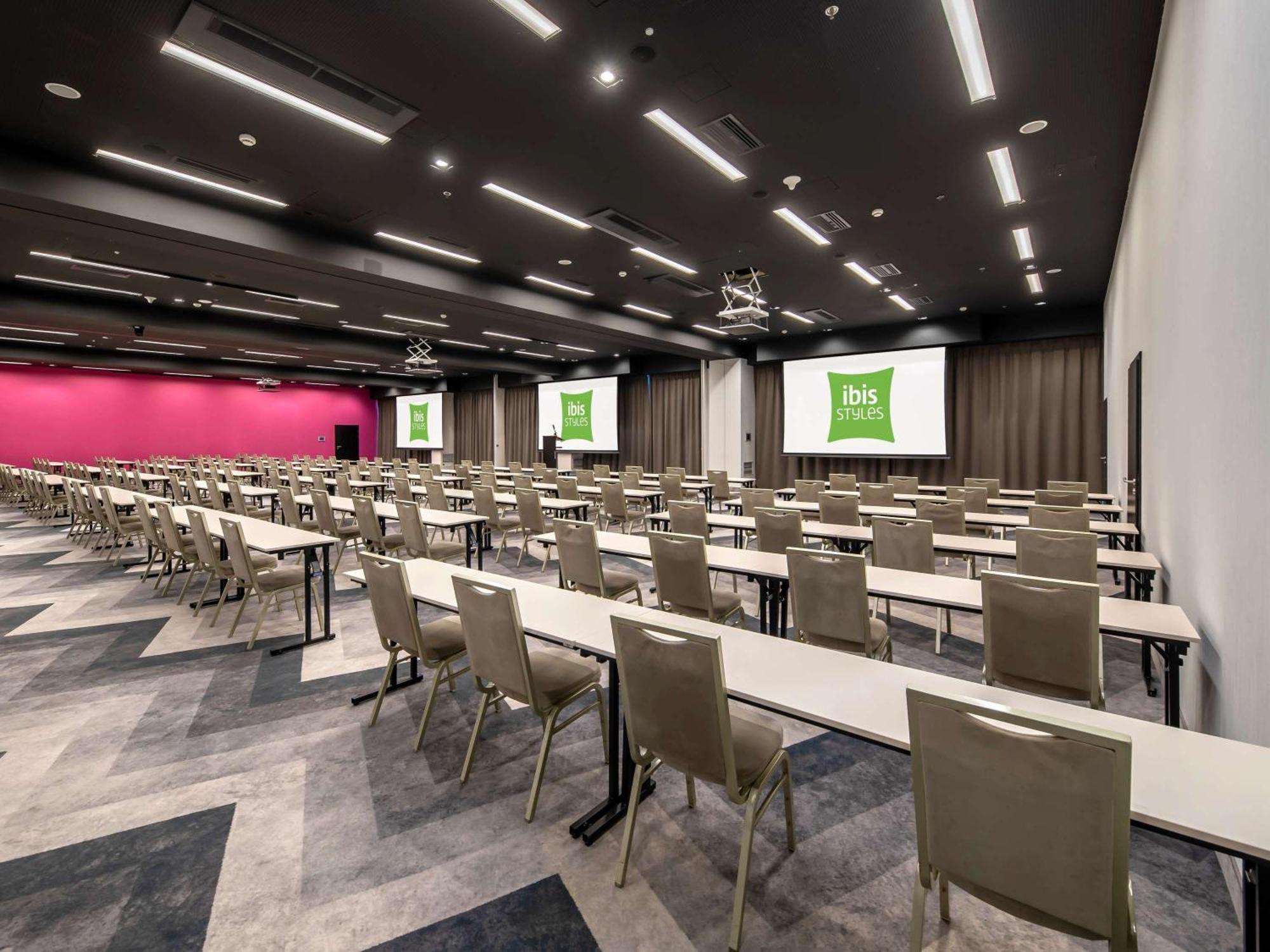 Ibis Styles Centrum 3* Breslau