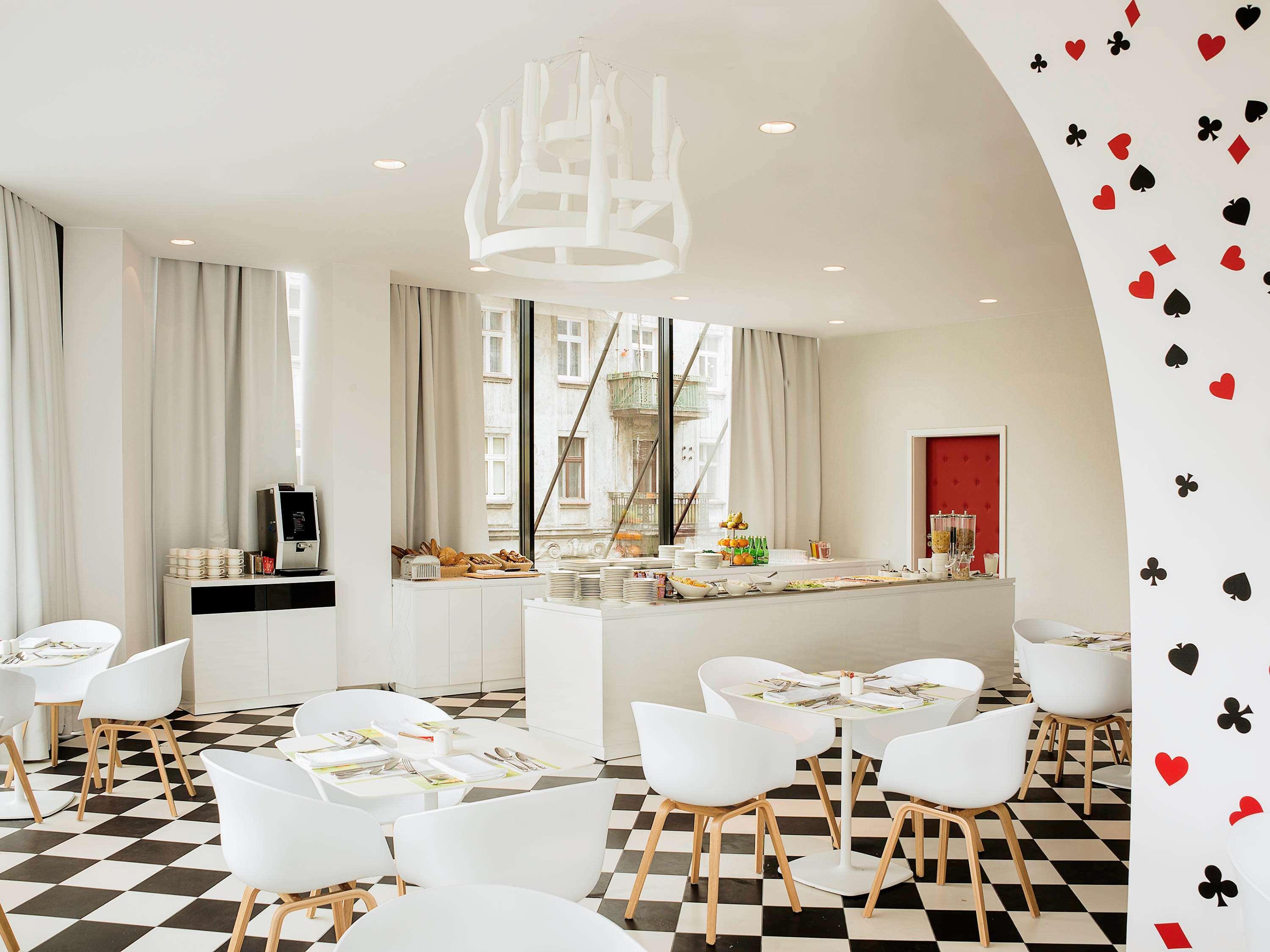 Ibis Styles Centrum Hotel 3*