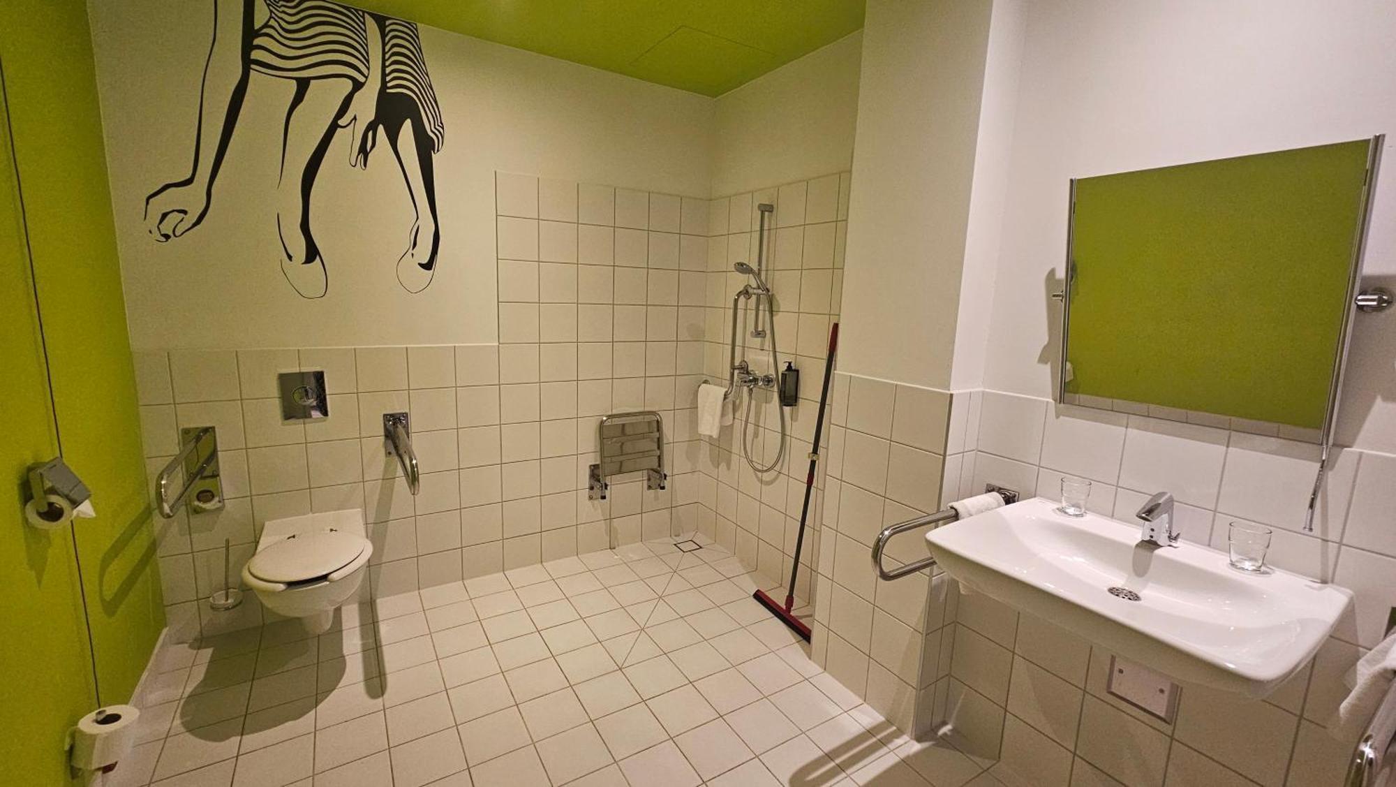 Ibis Styles Centrum Hotel 3*